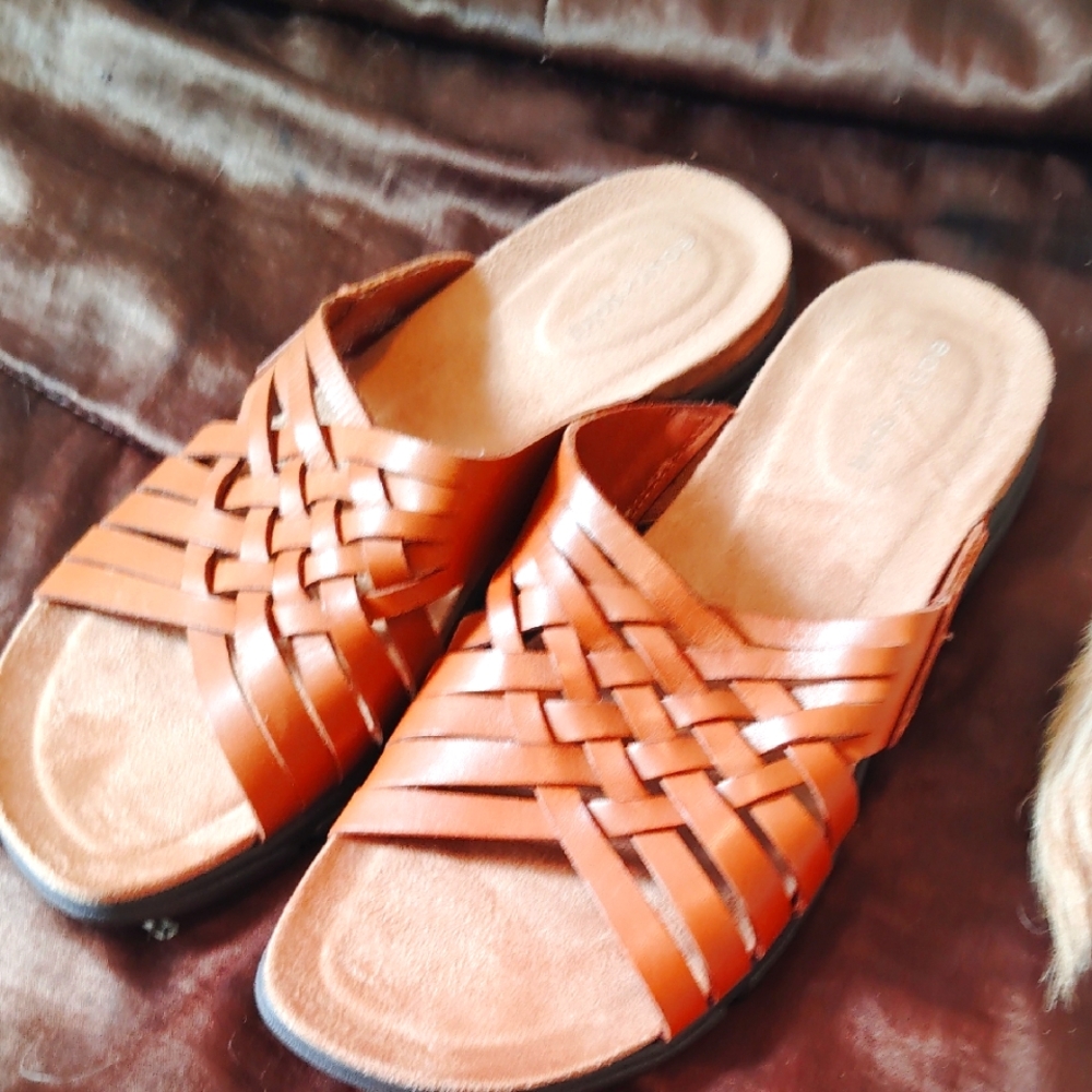 Easy Spirit Tan Woven Slide Sandals